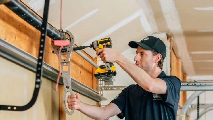Garage Door Cable Damage – West Los Angeles CA Repair Needed Frayed garage door cable in West Los Angeles CA needing urgent repair